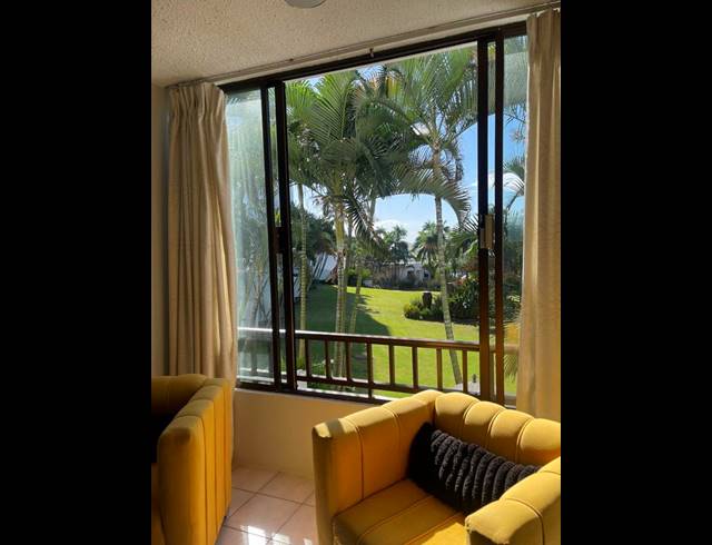 2 BEDROOM APARTMENT FOR SALE IN UMHLANGA ROCKS
